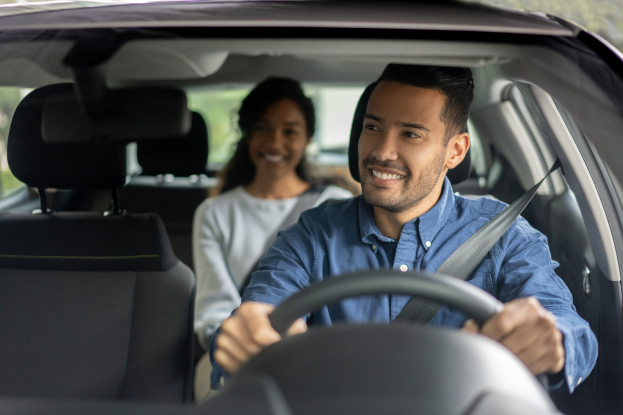 Vehicle and Driver Requirements for Uber and Lyft in Arizona